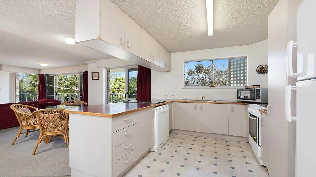 Windbourne Unit 4 Golden Beach Qld